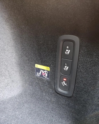 Volvo V60 cena 69699 przebieg: 280960, rok produkcji 2018 z Dobrzyca małe 781